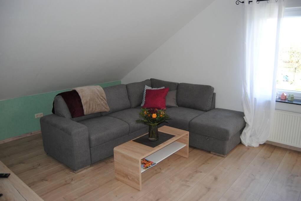 Vöhl Ferienwohnung Arnold מראה חיצוני תמונה